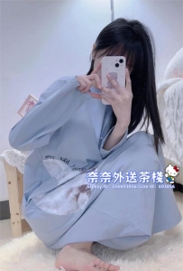 【雙北推薦】19歲幼齒極品 粉嫩雙奶+無害臉蛋 新鮮肉體等你體驗 😈